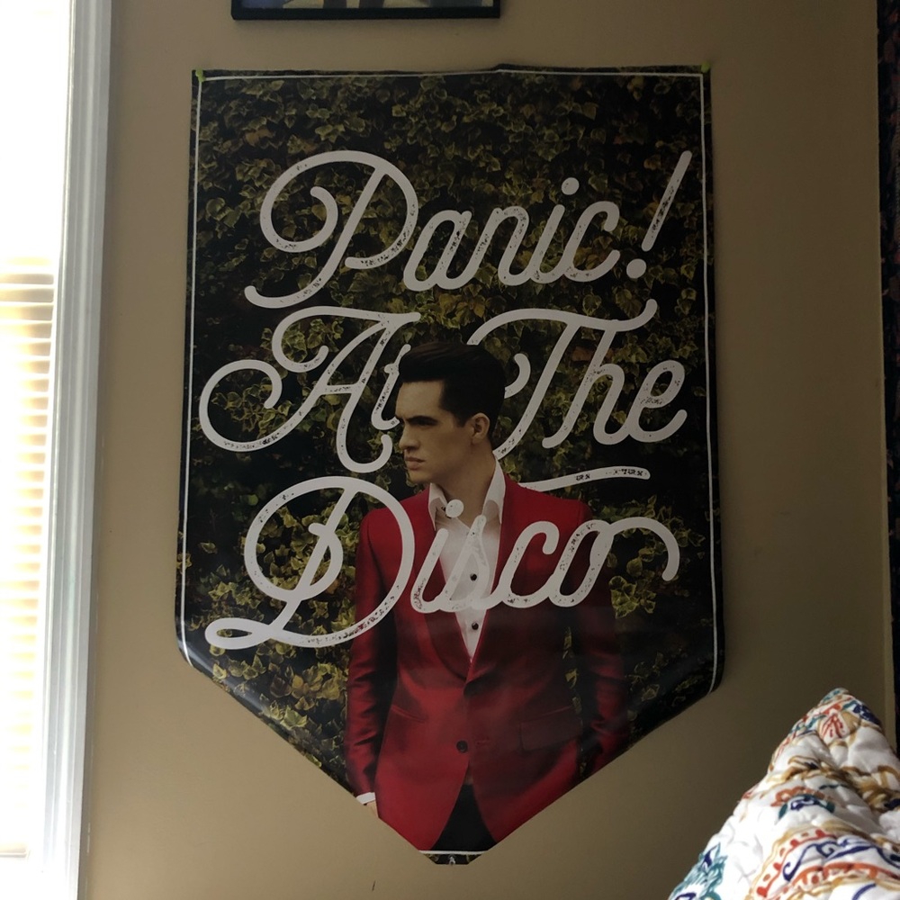 panic at the disco merch!!